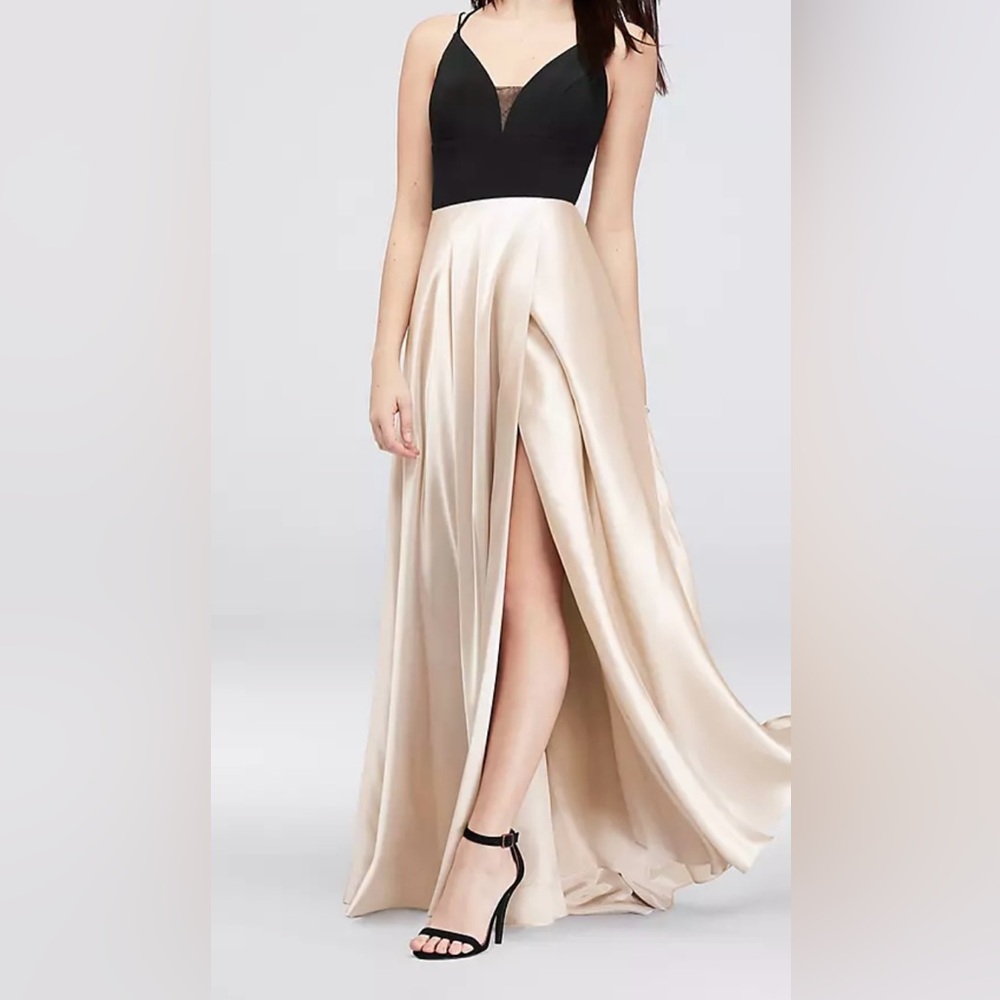 Blondie Nites Cream Gown